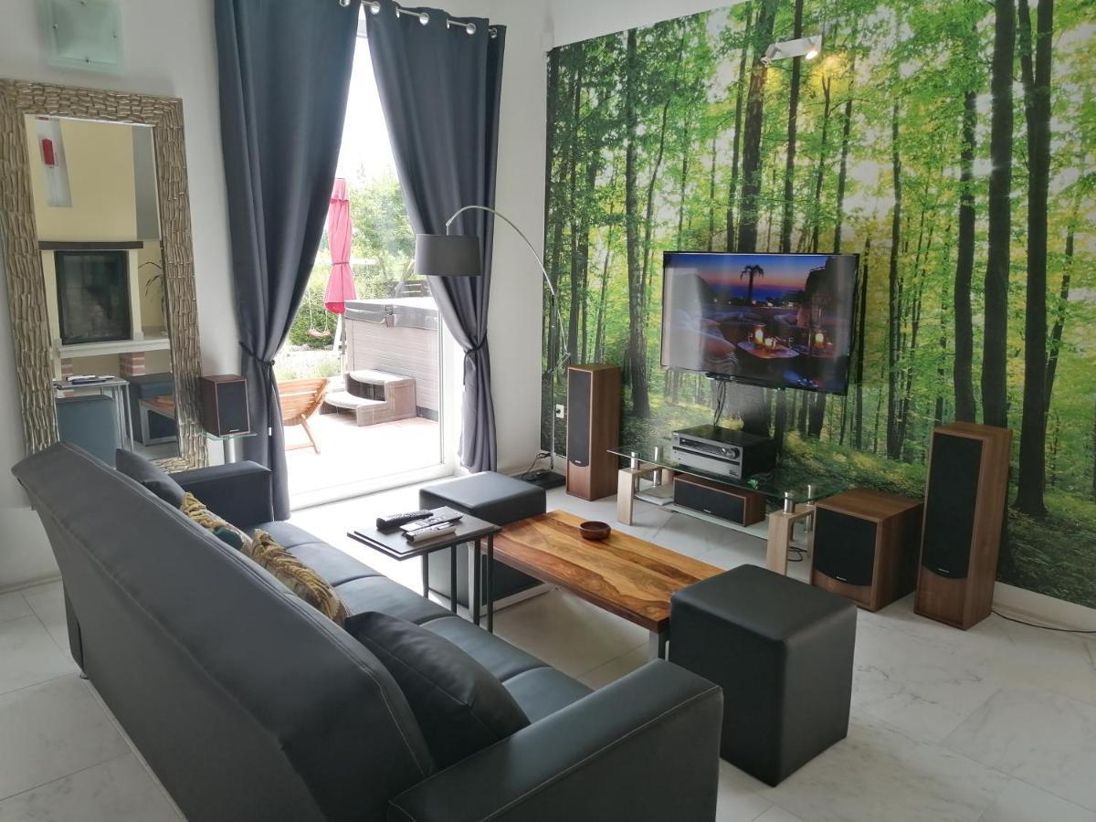 Kras The Forest House Krk 2 מראה חיצוני תמונה