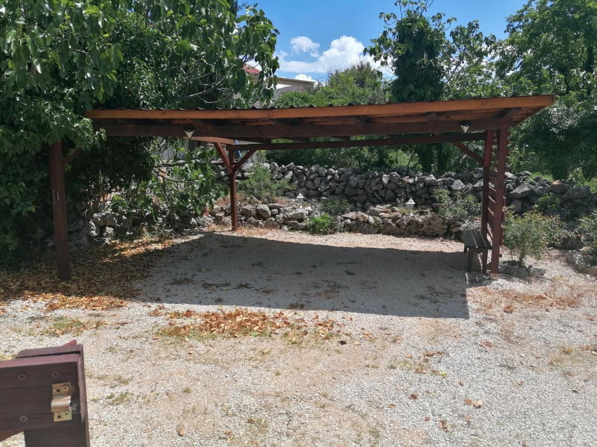 Kras The Forest House Krk 2 מראה חיצוני תמונה