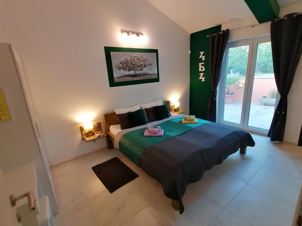 Kras The Forest House Krk 2 מראה חיצוני תמונה