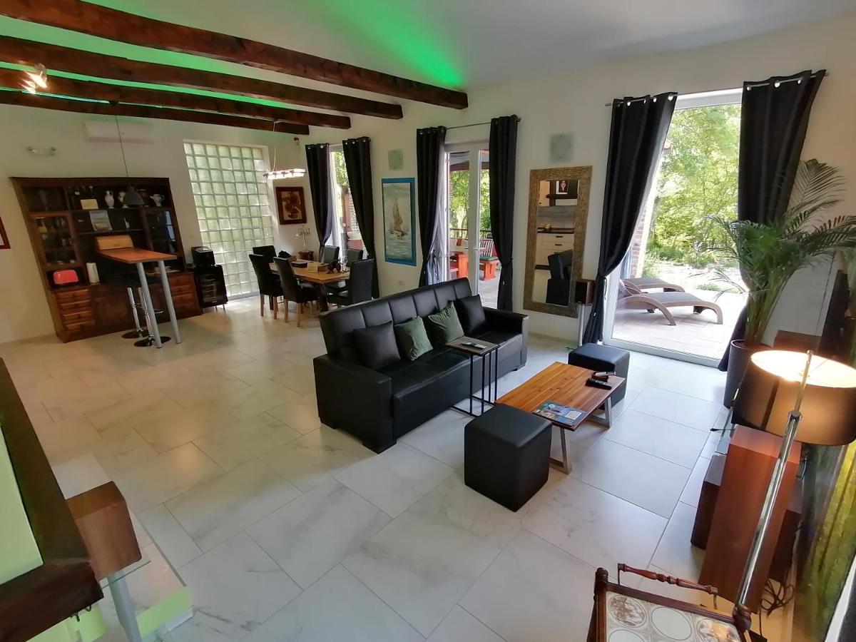 Kras The Forest House Krk 2 מראה חיצוני תמונה