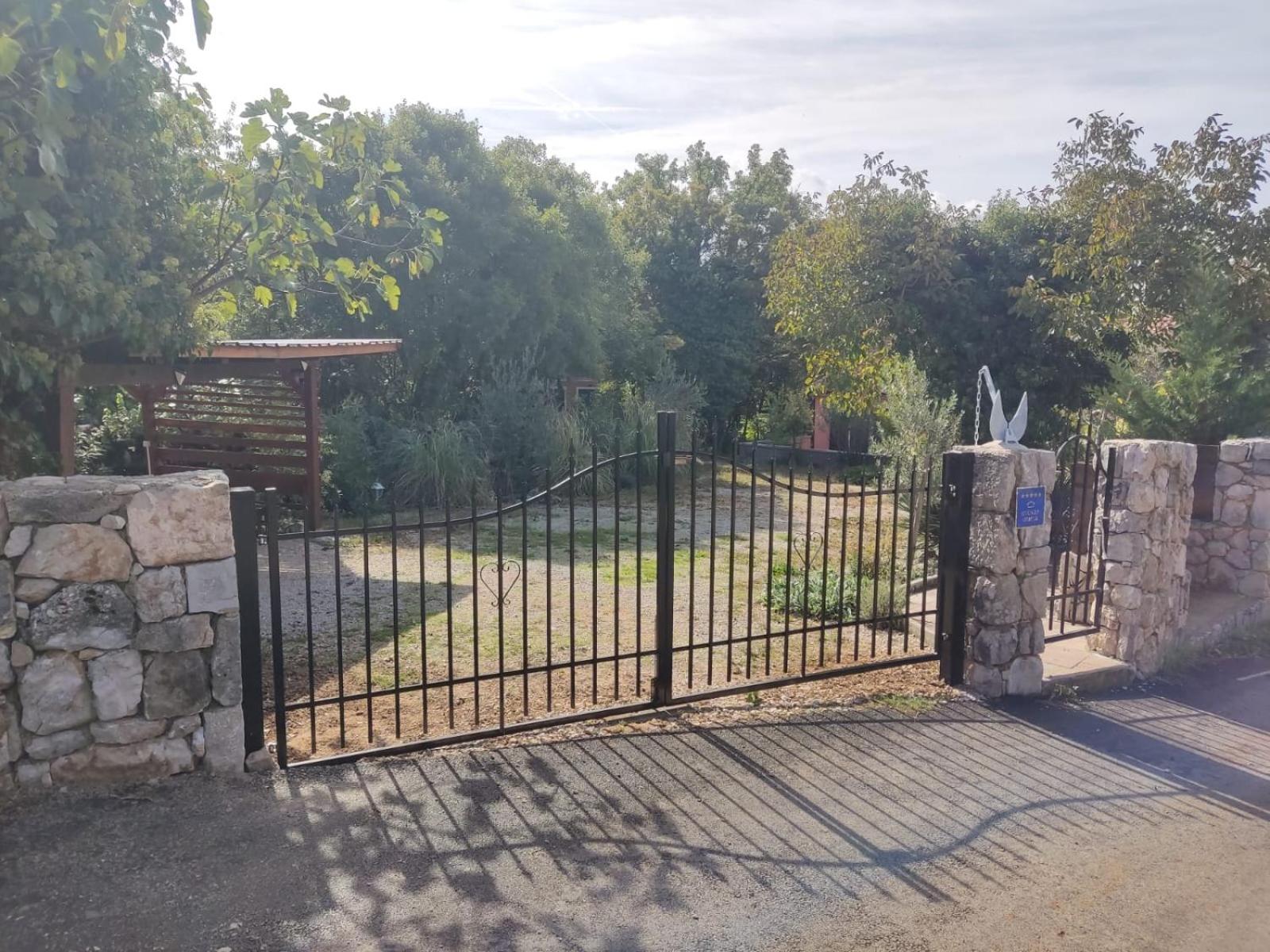 Kras The Forest House Krk 2 מראה חיצוני תמונה