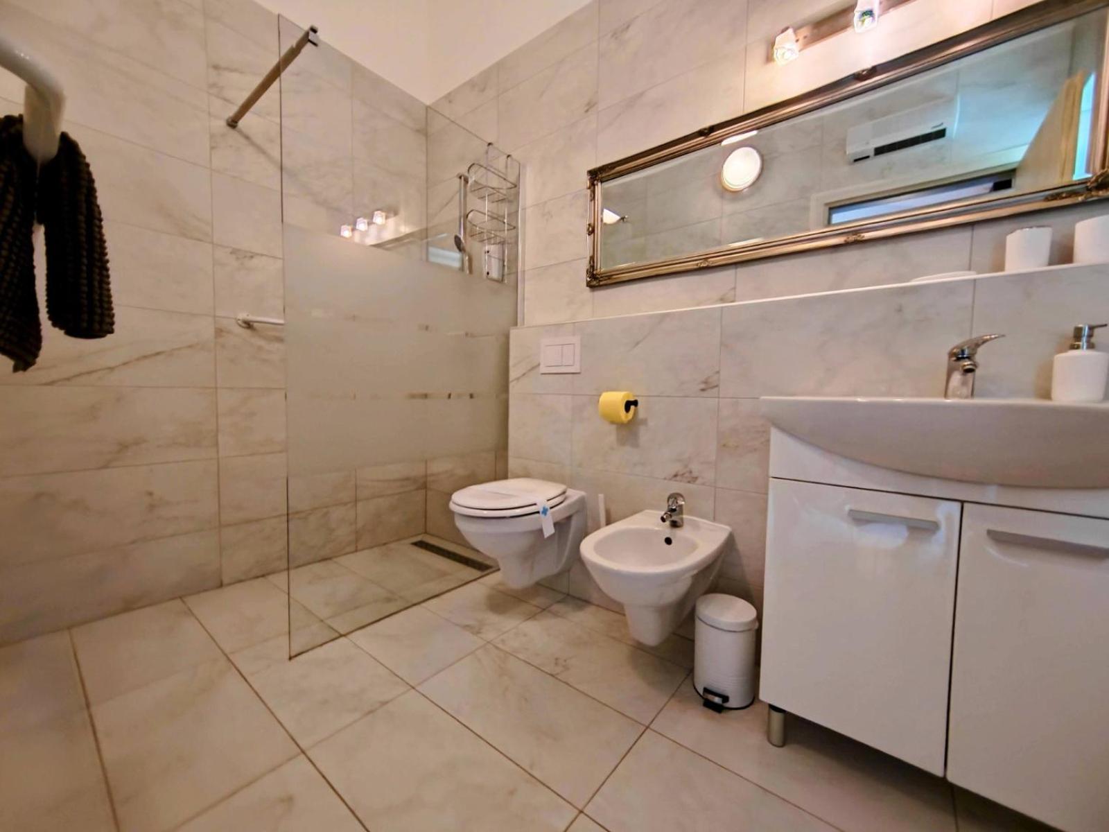 Kras The Forest House Krk 2 מראה חיצוני תמונה